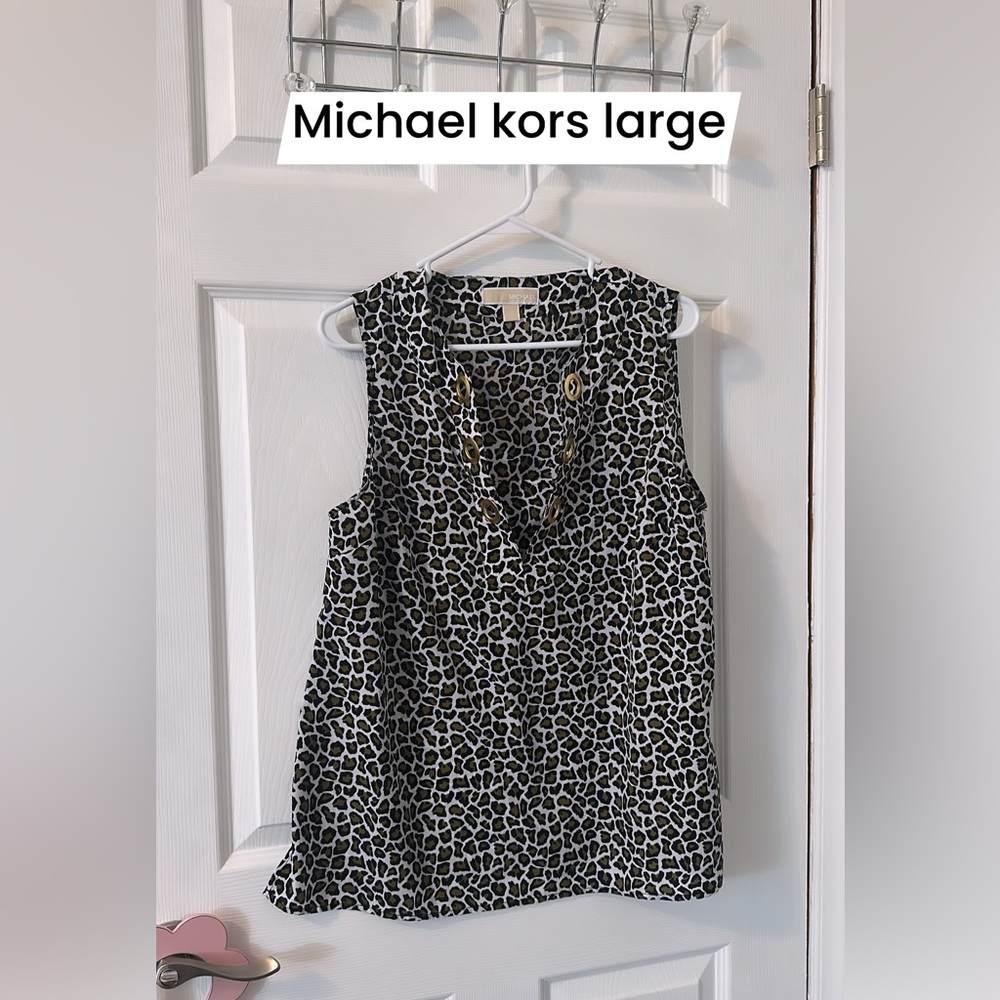 Women’s size large Michael kors